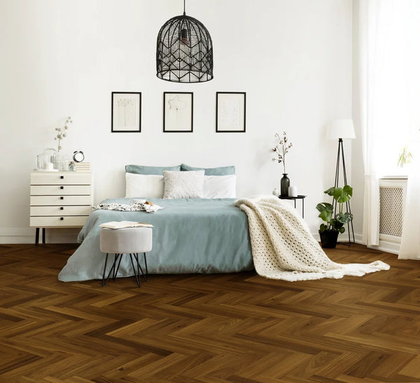 Barcelona Herringbone European White Oak Granada HB