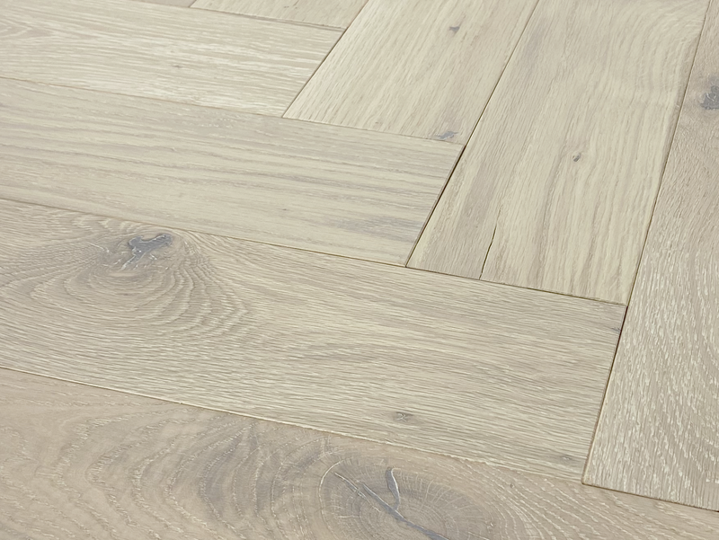 Lago Collection - Herringbone Como European Oak Wire-brushed Herringbone